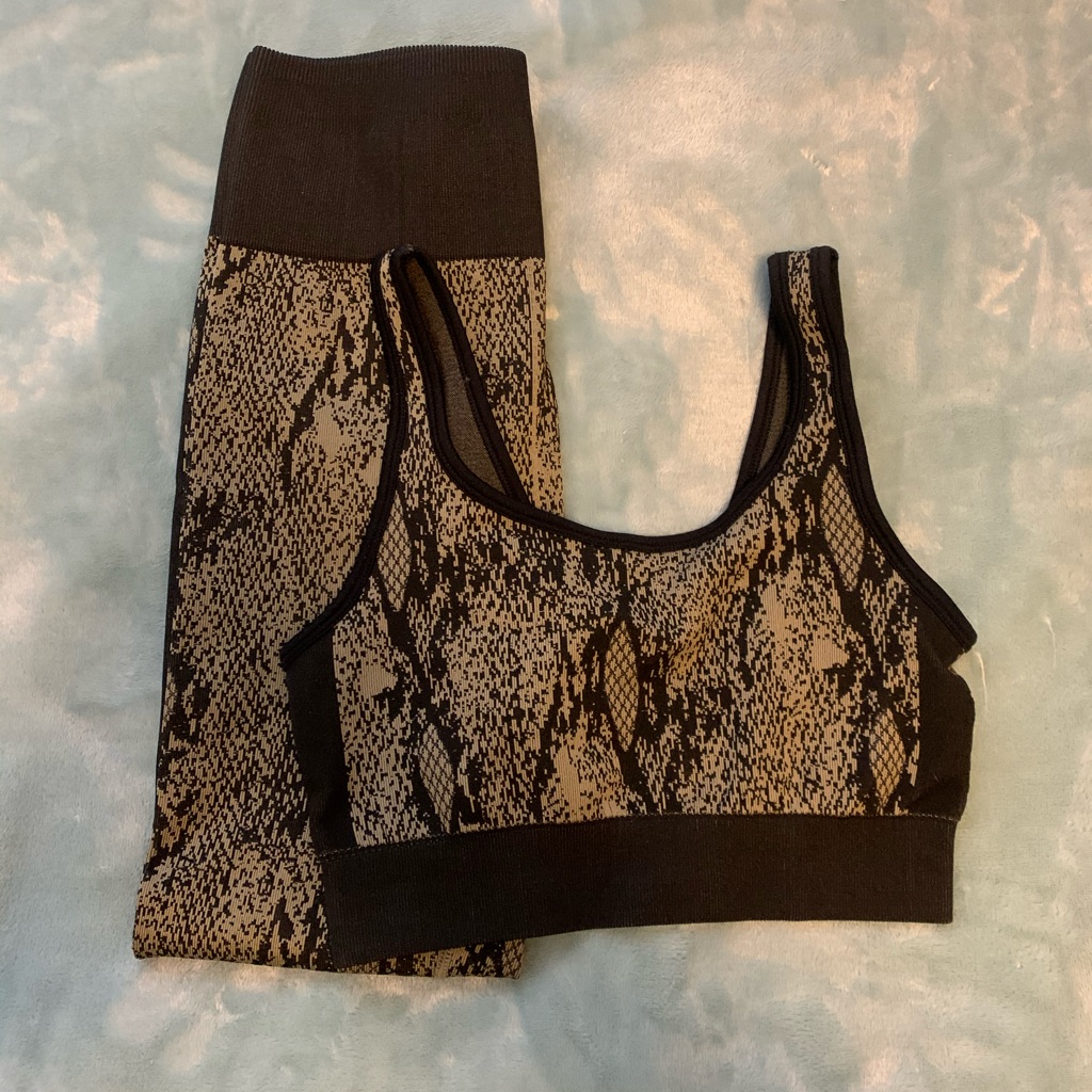 Fabletics Synchronize Size Medium